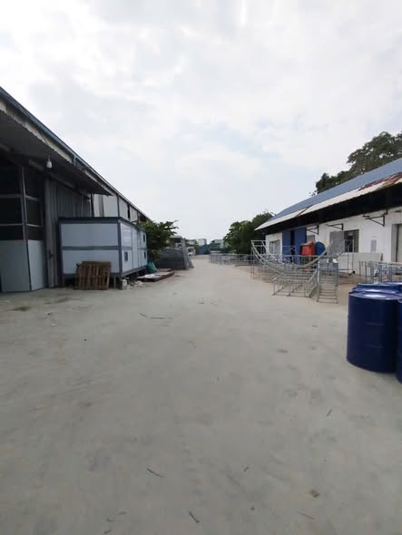 Cho thuê kho xưởng 1200m² KCN Thạch Thất - Giá 102 Triệu/Tháng - Sẵn Sàng Hoạt Động