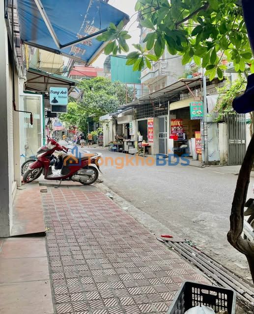 Nhà 4 Tầng Di Trạch, Hoài Đức - 40m² Sẵn Sàng Vào Ở Ngay