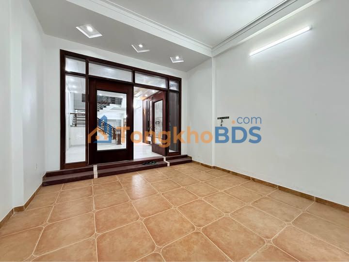 Nhà 100m² Khu Bình Minh, TP Thanh Hóa - Giá 8 Tỷ, Ô Tô Vào Nhà