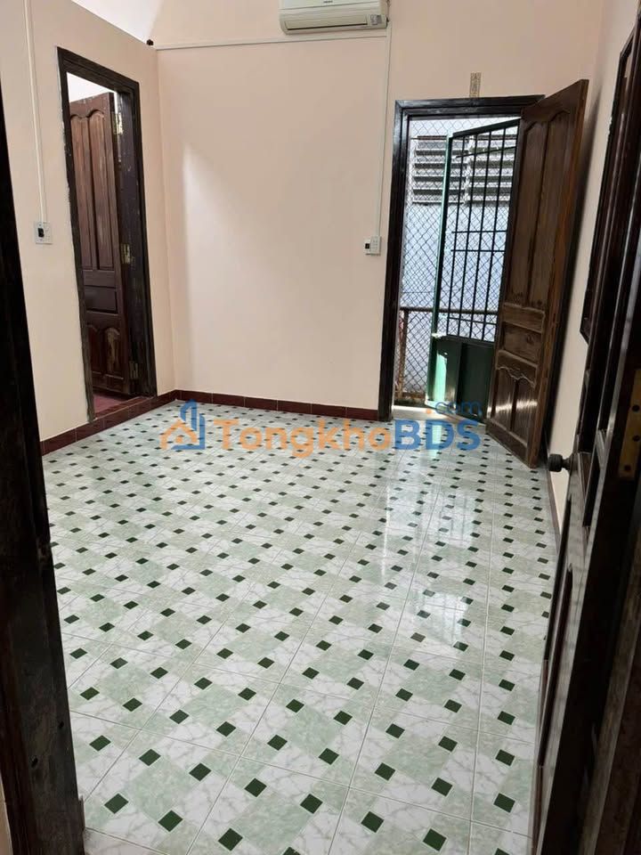 Cho thuê nhà mặt tiền Nguyễn Đức Tịnh, Huế - 4PN, 6.5tr/tháng