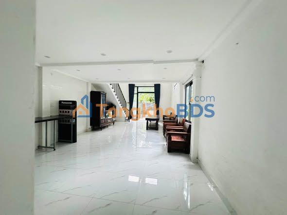 Cho thuê nhà gác lửng 80m² kiệt ô tô Nam Giao, Huế - 3PN, full nội thất cơ bản