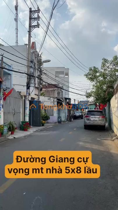 Nhà 5x8m Mới Xây, 3 Tầng, MT Giang Cự Vọng, Q12 - Giá Thuê Hấp Dẫn