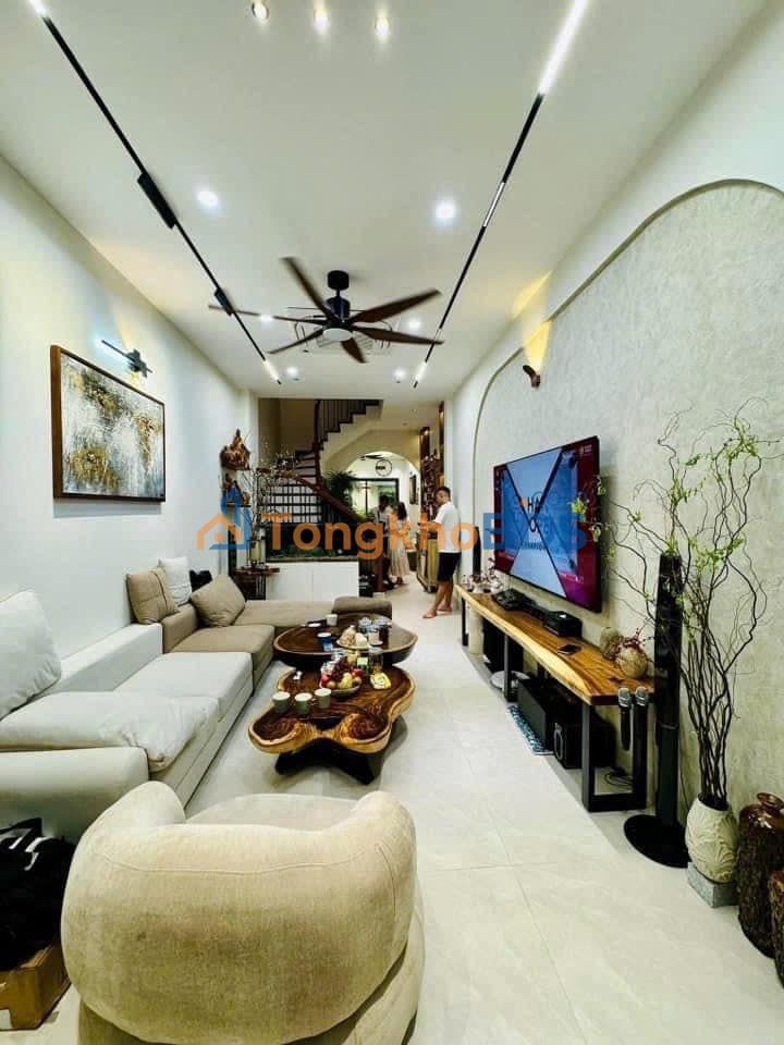 Nhà 35m² 5 Tầng Tạ Quang Bửu, Ba Gác Đua, Sổ Hồng