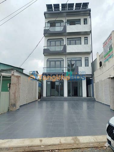 Nhà 4 Tầng MTKD Nguyễn Thị Định, Q2 - 310m² - Kinh doanh Đa Ngành
