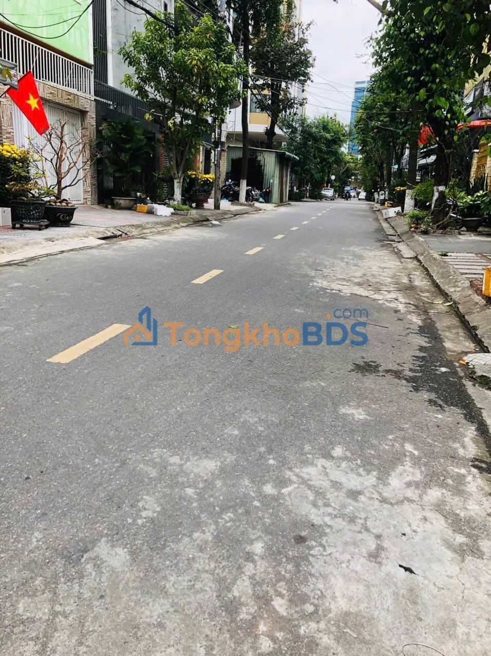 Nhà Mặt Tiền 74m² Hải Châu - Kinh Doanh Đa Ngành, Giá 8.7 Tỷ