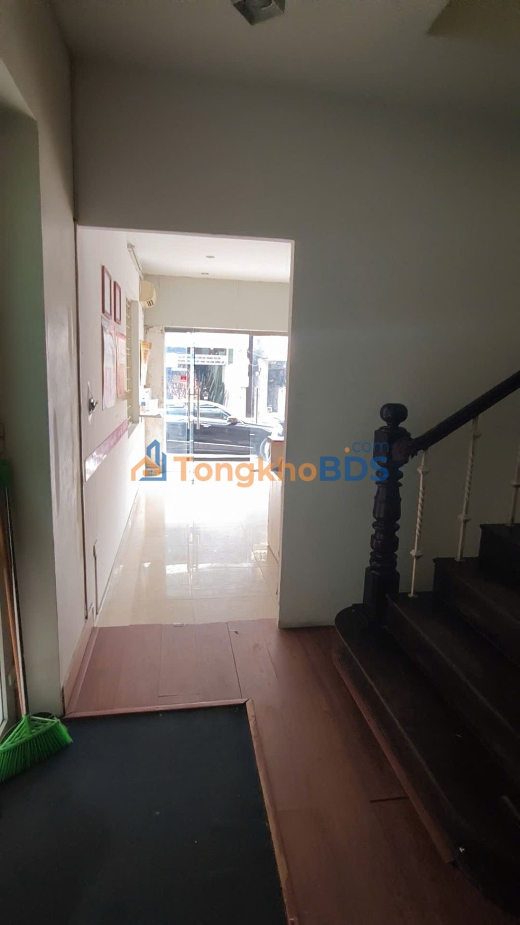 Cho thuê nhà lô góc 2 mặt tiền Giảng Võ, Ba Đình 65m² - Kinh doanh đắc địa