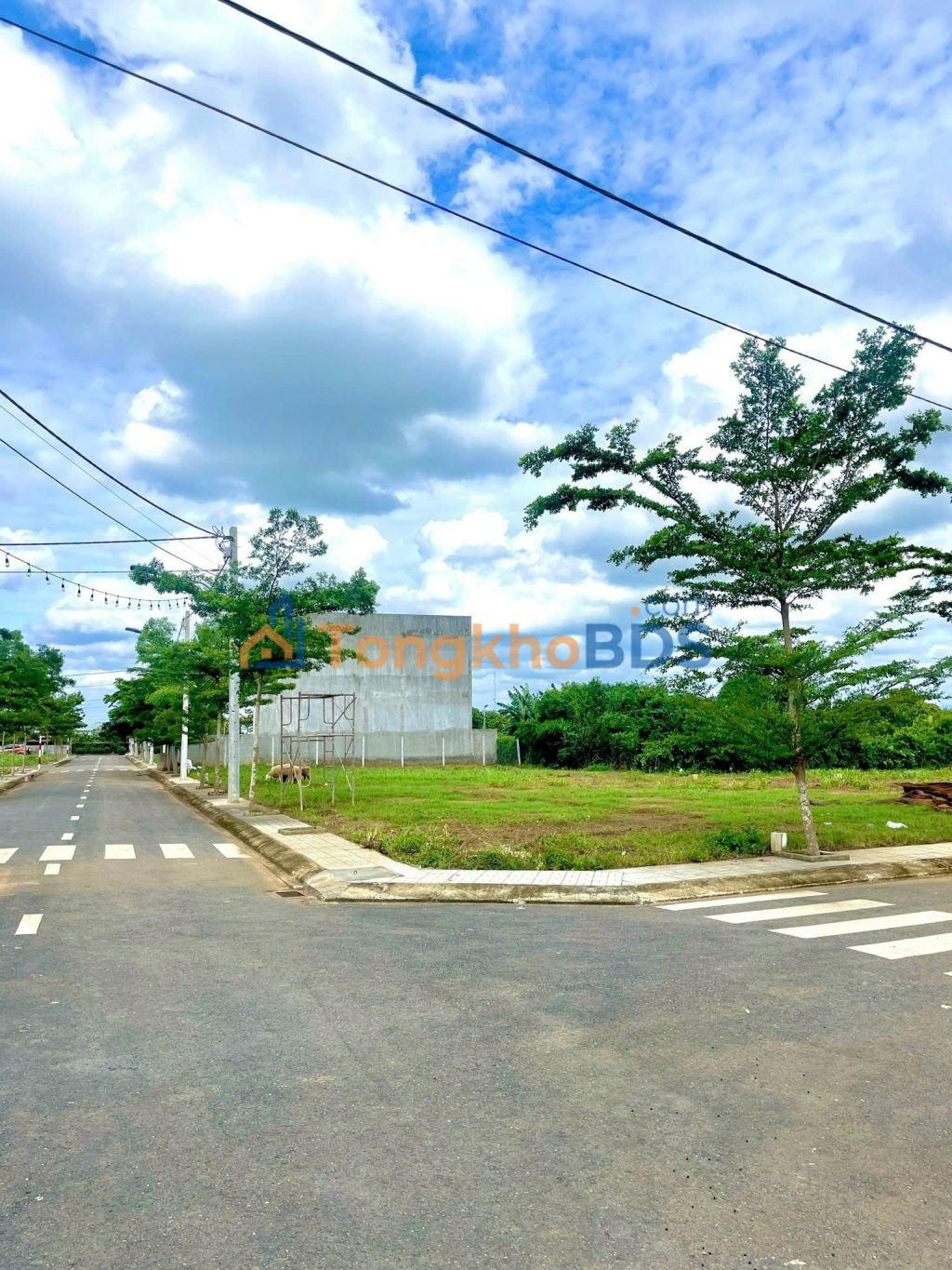 Nhà riêng Trảng Dài Biên Hòa 112m² 2 tỷ - Ô tô vào tận nhà