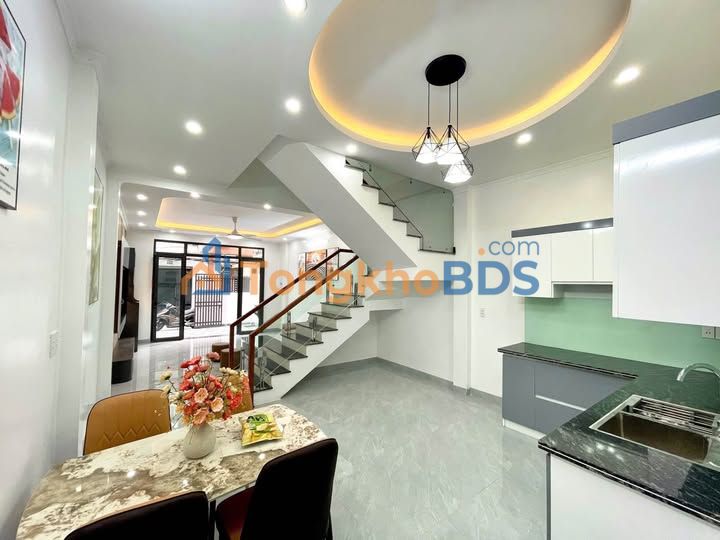 Nhà riêng Vĩnh Cát 65m² 4,65 tỷ - Ô tô vào tận nhà