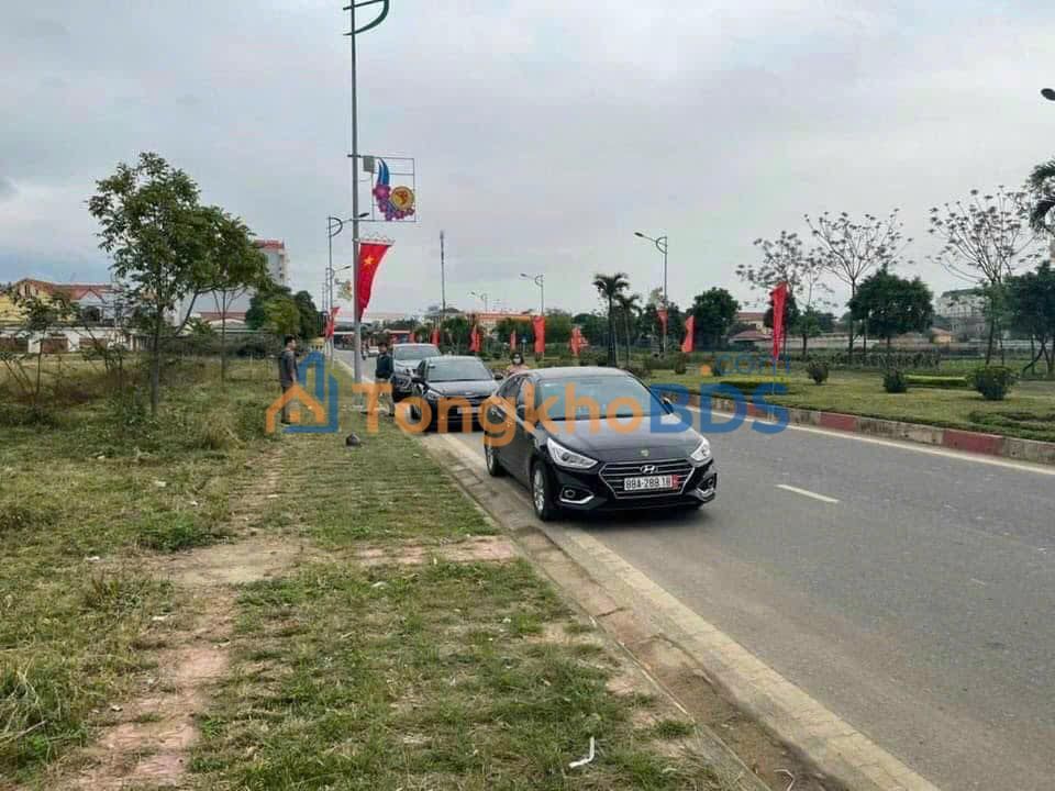 Đất nền Tam Đảo 100m² full thổ cư, view công viên - Giá đầu tư 1.9 tỷ