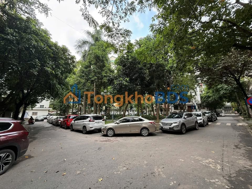 Nhà Liền Kề Hàm Nghi 96m² - Mặt Tiền 8m Rộng, Ô Tô Tránh, KD Đa Ngành