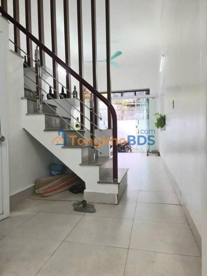 Nhà 2 Tầng Phố Tuệ Tĩnh, Hải Dương - 42m², Chính Chủ 2.05 Tỷ