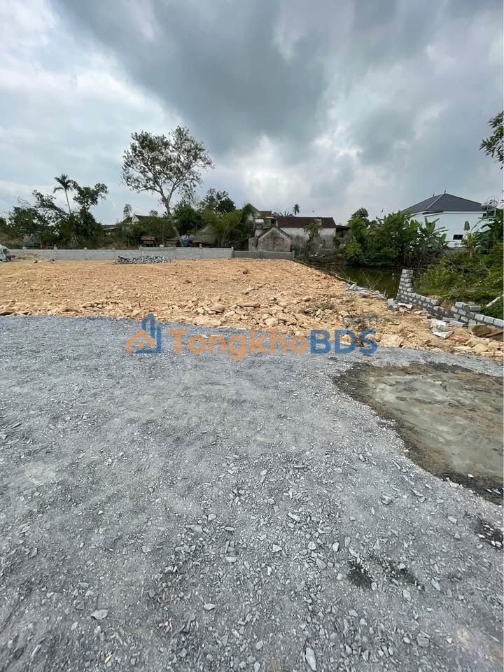 Đất nền Đô Lương 293m² - Sổ đỏ chính chủ, gần chợ, trường học