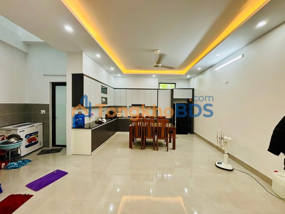 Nhà 3 Tầng Đông Hương 106m² - Nở Hậu Đón Lộc, Giá 4.x Tỷ