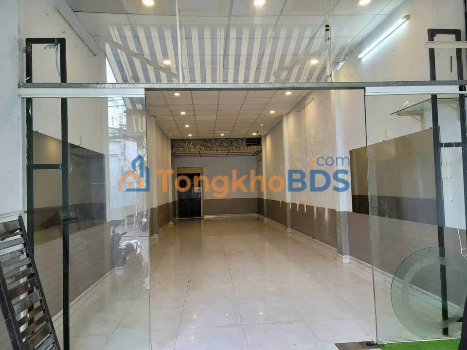 Cho thuê nhà mặt tiền kinh doanh 84m² đường Tân Hương, Quận Tân Phú - Giá 16 triệu