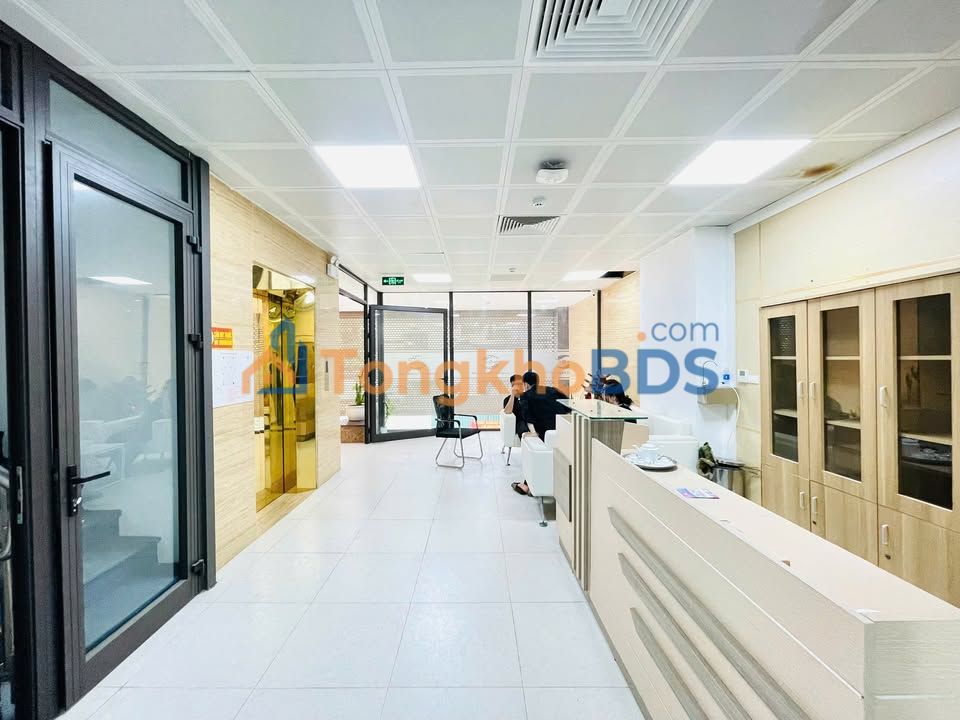 Văn Phòng Trung Văn 120m² Giá Tốt 18.5 Triệu - Sẵn Sàng Kinh Doanh