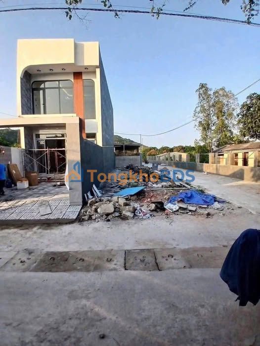 Đất Nền Long Hải 125m² - 2 Mặt Tiền Đường Xe Hơi, Sổ Hồng