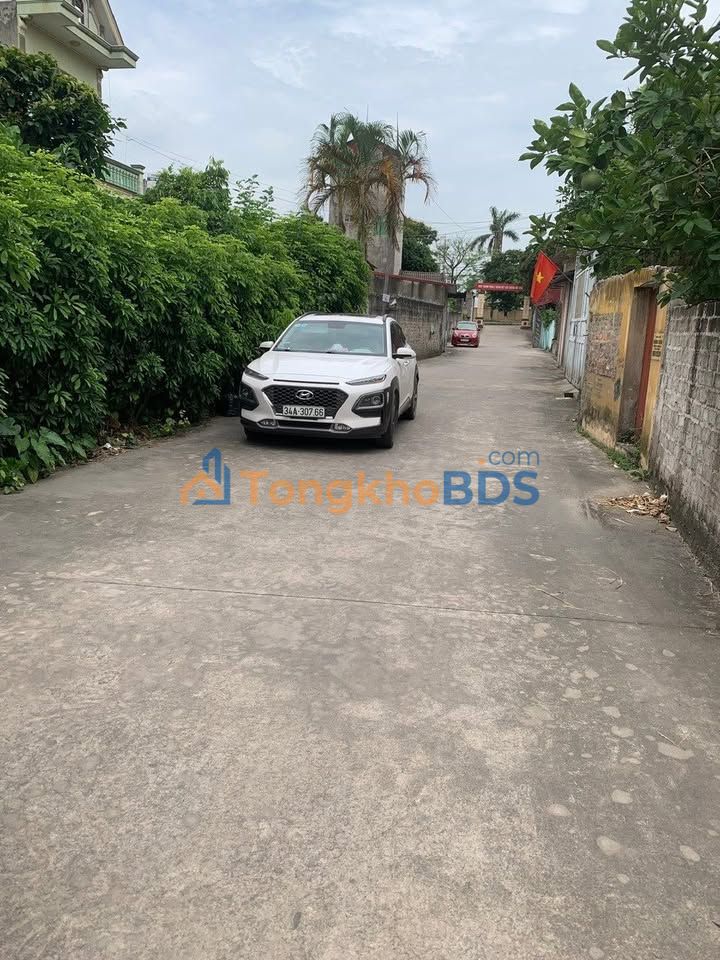 Nhà Phả Lại 2 Tầng - 215m² - 1.85 Tỷ - Ô Tô Tránh Nhau