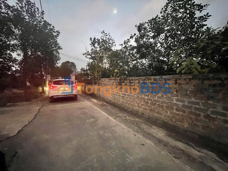 Bán đất Trầm Lộng, Ứng Hòa 55.7m² - Sổ đỏ chính chủ, giá hơn 2 tỷ