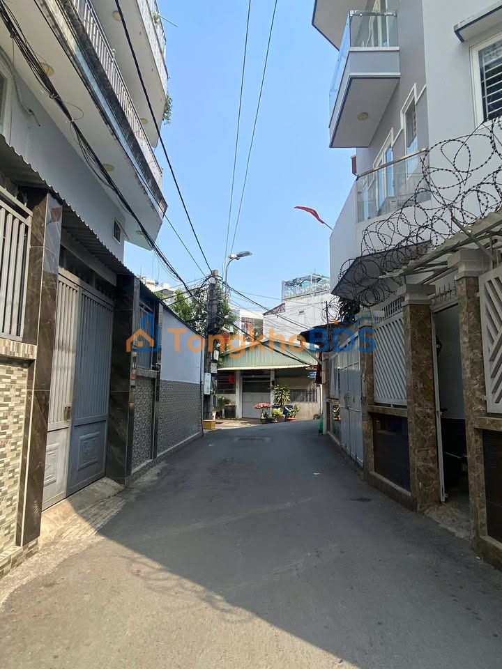 Nhà riêng Cát Lái 101m² giá 8 tỷ - Chính chủ sẵn ở