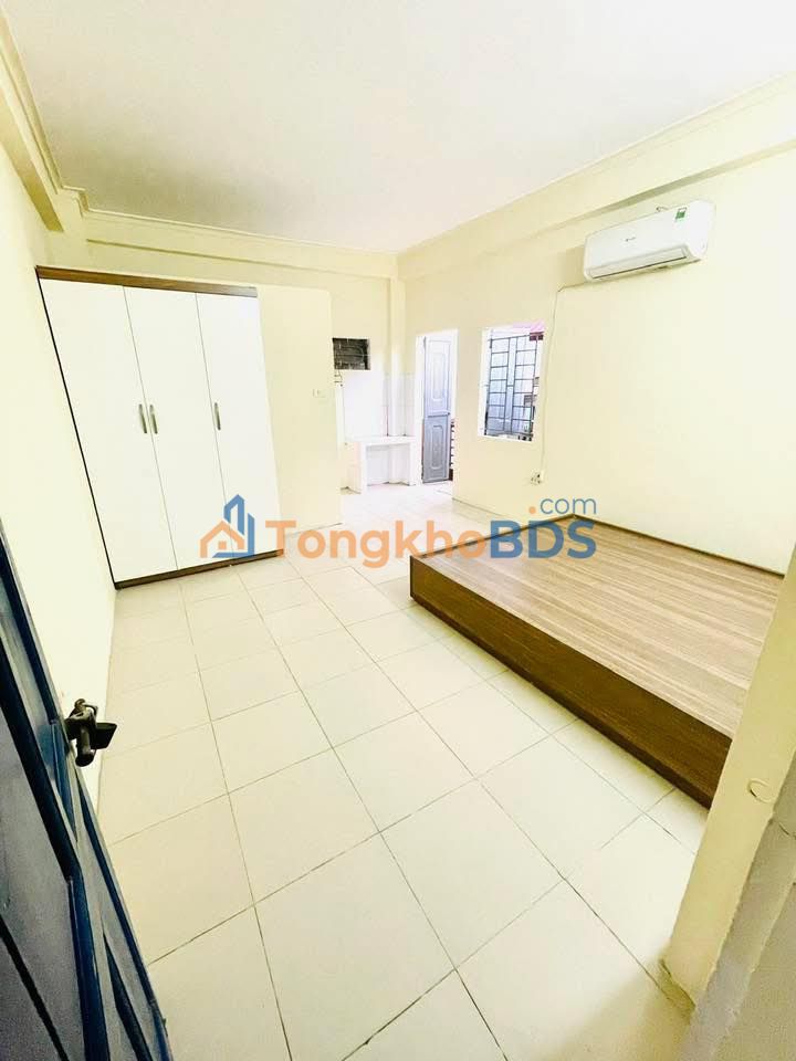 Cho thuê căn hộ Dương Quảng Hàm, Cầu Giấy - 3.x Triệu, Full Đồ, Tự Do