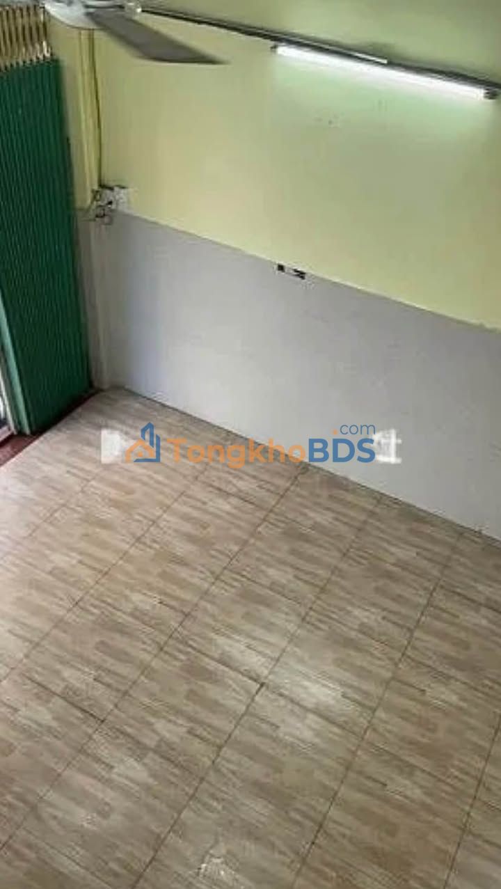 Nhà Hẻm 60m² Ung Văn Khiêm, Bình Thạnh - Giá 10 Triệu/Tháng, Sẵn Ở Ngay!