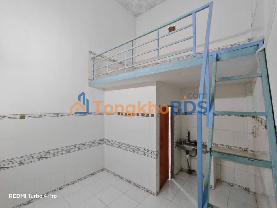 Phòng trọ 1.7 Triệu/tháng Cạnh ĐH Tây Đô, Cần Thơ - Có Gác, Xe Hơi