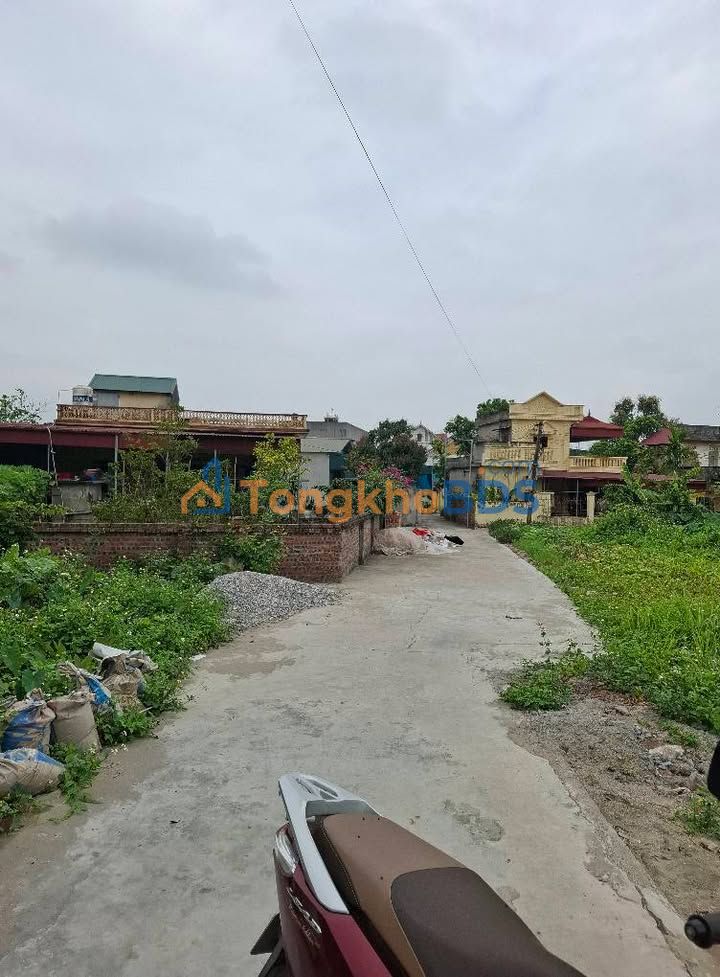 Bán gấp nhà 68m² hướng Đông tại Phù Liễn, Nam Sách - Giá 1.1 tỷ