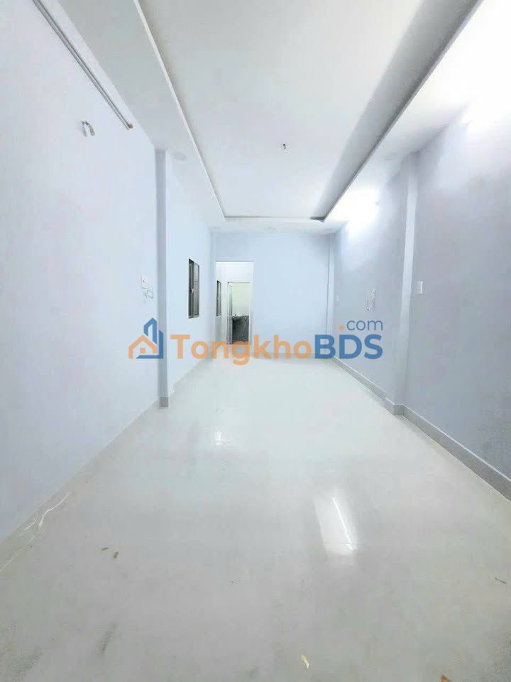 Cho thuê nhà hẻm 4m Bình Phú, Q6 - 2PN, Dòng tiền 8tr/tháng