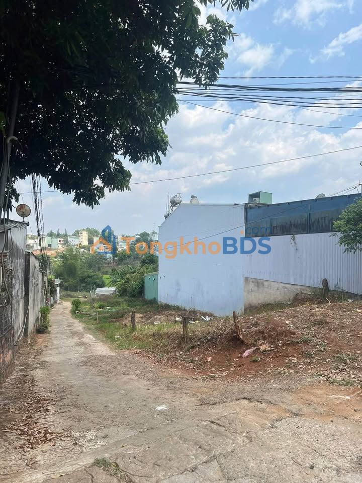 Đất Trung Tâm Pleiku 63.8m² - Sổ Đỏ Thổ Cư, Giá Tốt