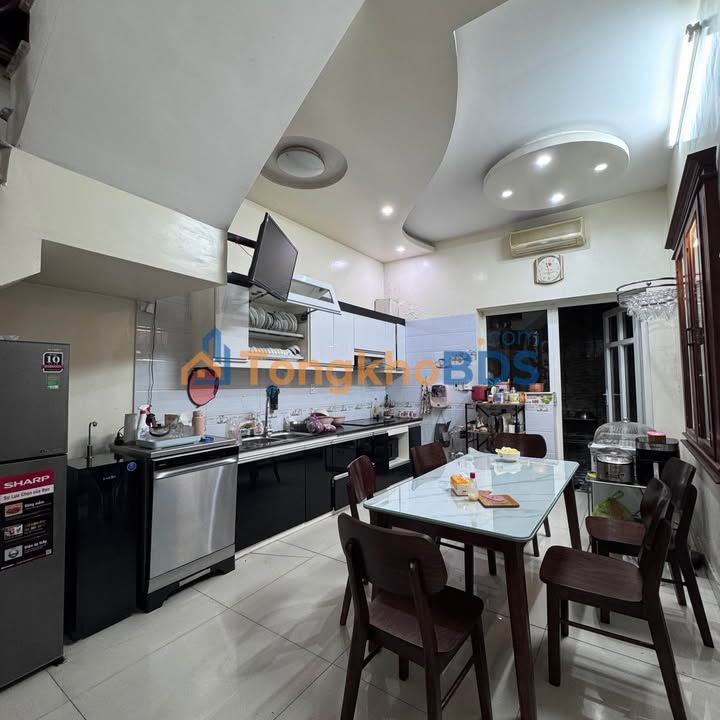 Nhà Mặt Tiền Kinh Doanh Tuyến 2 Văn Cao, Hải An - 8 Tỷ