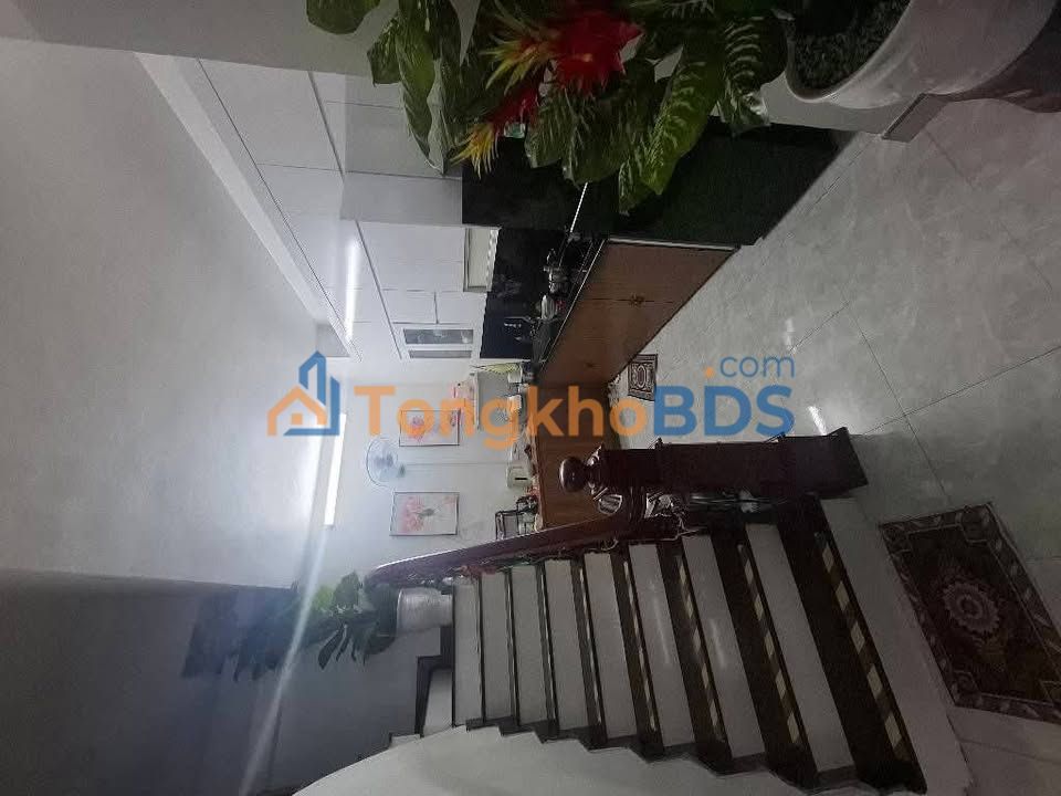 Nhà Lô Góc 85m² Gia Lâm - 4 Tỷ, Full Nội Thất Mới, Sẵn Sàng Ở Ngay