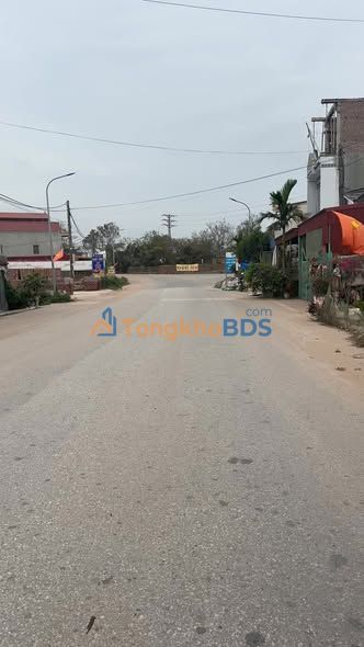 Đất nền Nghĩa Phong Đường 490 450m² 3.9 tỷ - Đường to ô tô