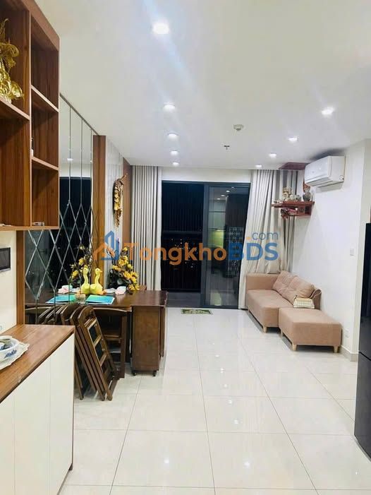 Cho thuê căn hộ 2PN Vinhomes Smart City full đồ, giá 9tr/tháng