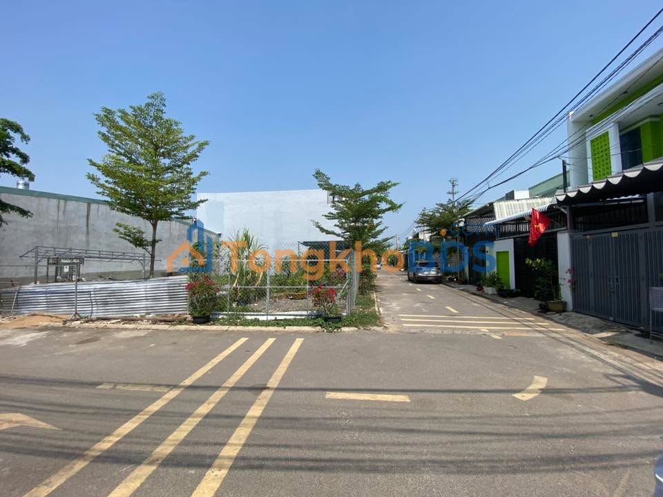 Bán Đất Tân Uyên 70m² Sổ Hồng Thổ Cư - Giá 1.28 Tỷ