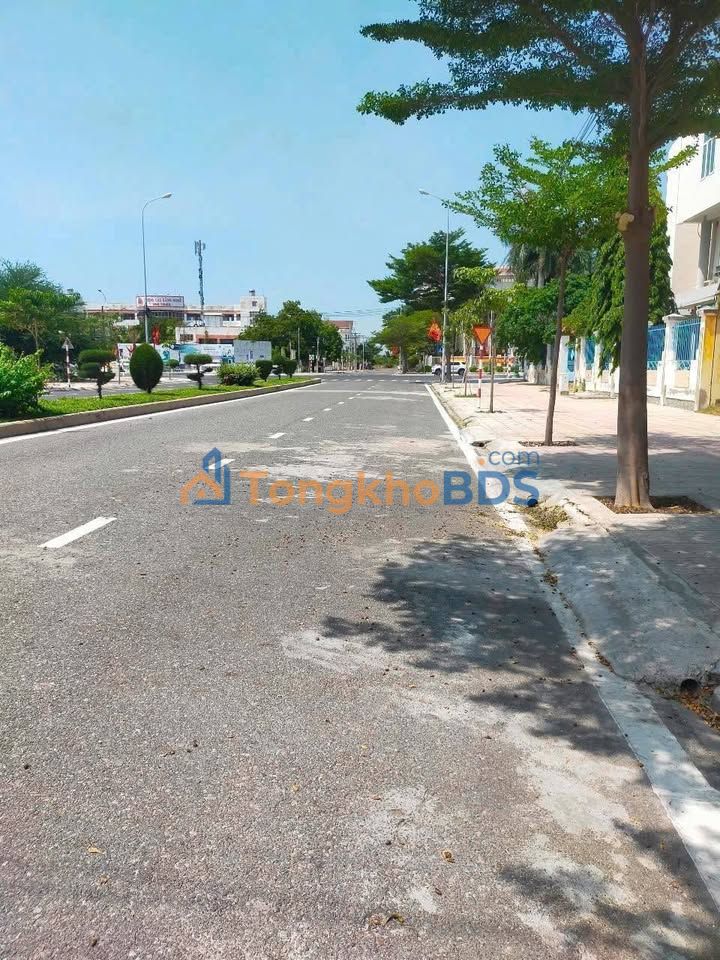 Bán Gấp Đất Biển Nguyễn Chích, Phan Rang - 99m² Sổ Đỏ - 3.48 Tỷ