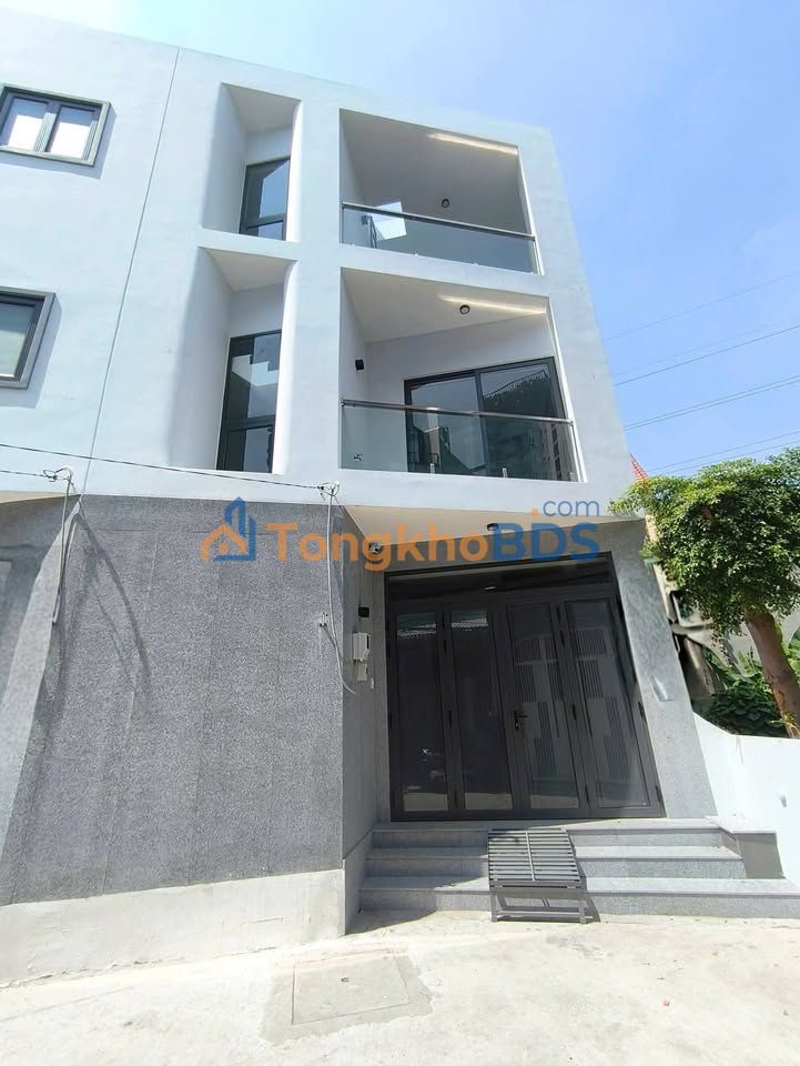 Nhà 3PN Hẻm Oto Trường Thọ, Thủ Đức - Sẵn Sàng Về Ở