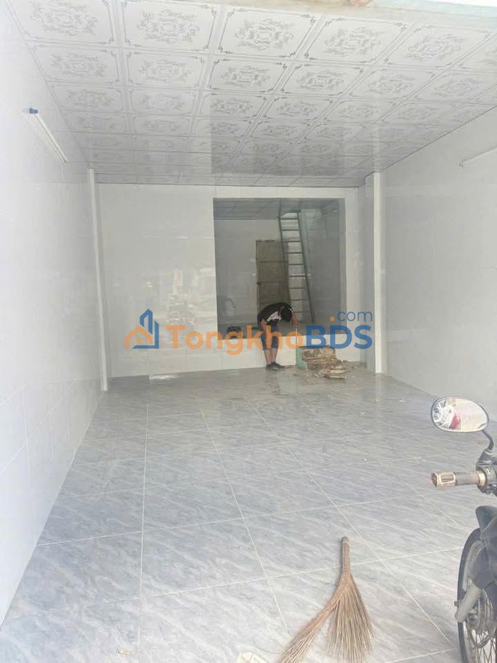 Mặt Tiền Đỗ Xuân Hợp Q9 - Kinh Doanh Sầm Uất, 54m², 17 Triệu/Tháng