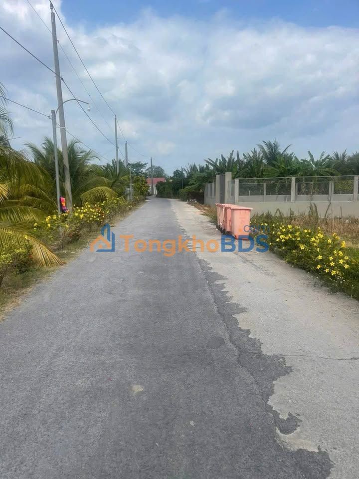 Đất Vĩnh Long - 1427m² Đường 5 Tấn, Sổ Hồng Sẵn Sàng