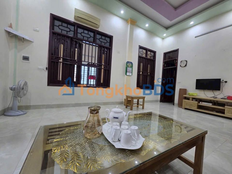 Nhà Lô Góc 2 Mặt Tiền Quảng Phú, 127m² Hơn 3 Tỷ - Kinh Doanh Cực Tốt