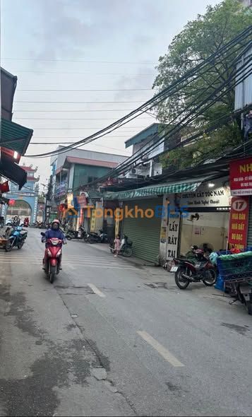 Nhà 50m² Phú Đô, 4 Tầng, Sổ Hồng Vuông Vắn - Giá 12.8 Tỷ