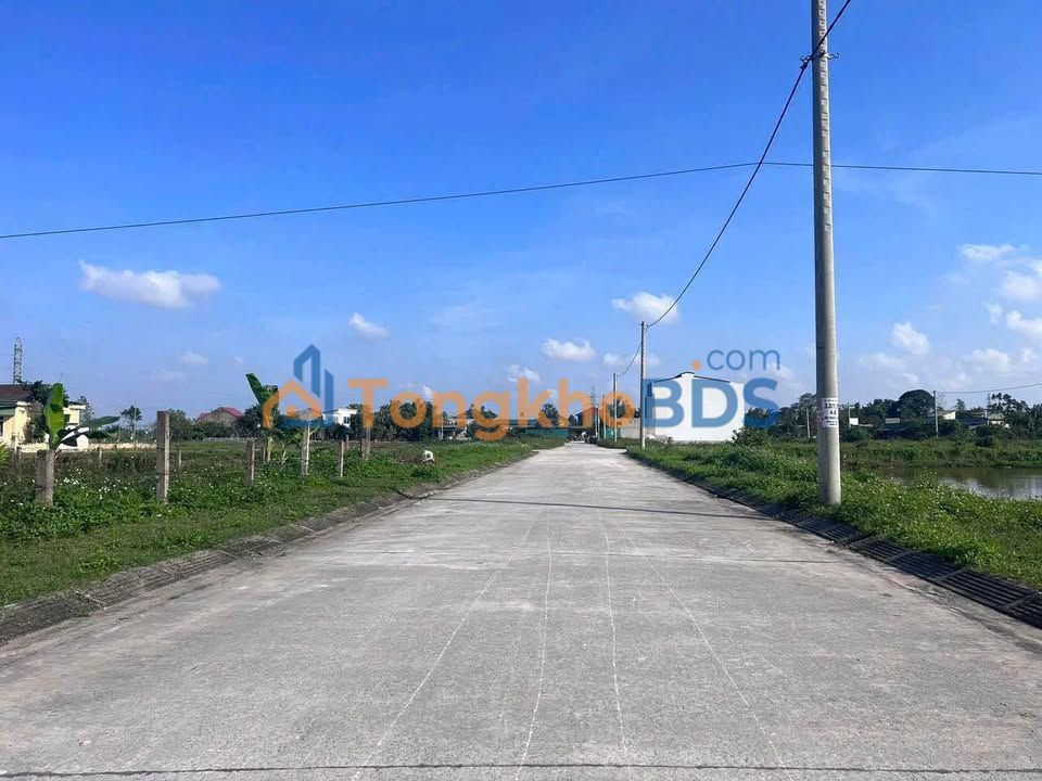 Đất QH Thạch Trung, Hà Tĩnh - 180m² Mặt Tiền 13,5m - Giá 3 Tỷ