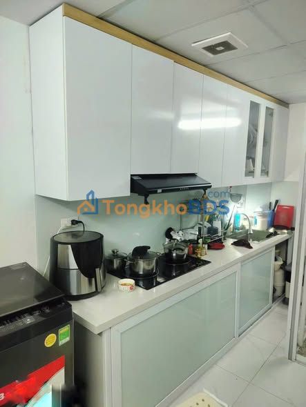 Cho thuê nhà 5 tầng full nội thất, Ngõ Hồng Hà, Ba Đình - Sẵn ở ngay!