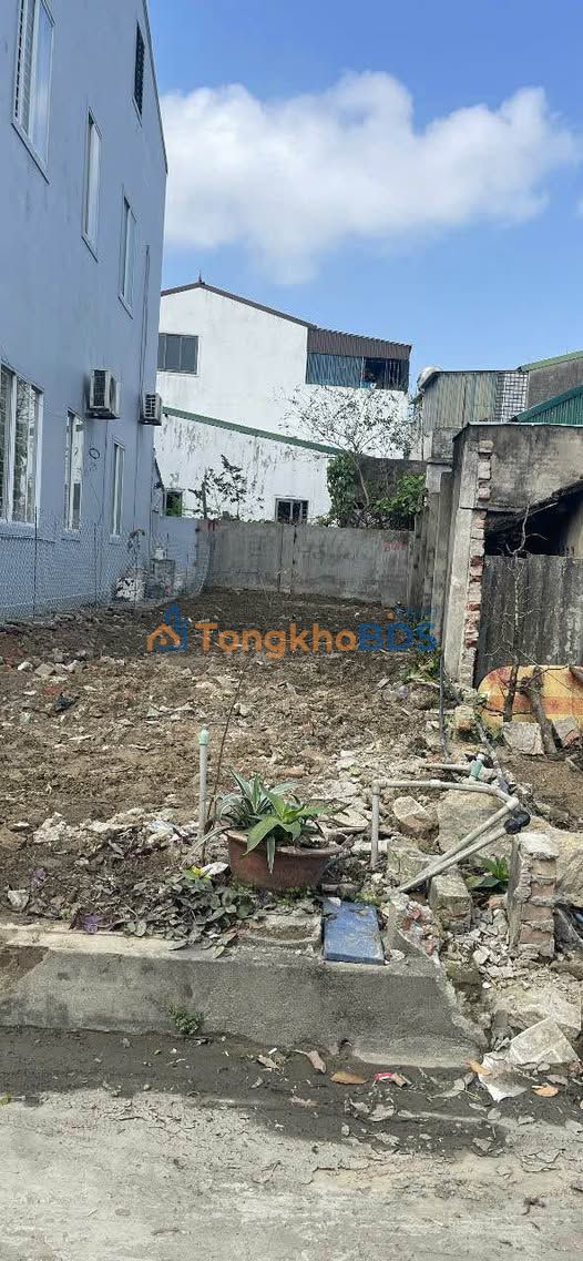 Bán đất 79.7m² Phường Hưng Đông, Vinh - Lối 2 Nguyễn Trường Tộ, Sổ đỏ chính chủ