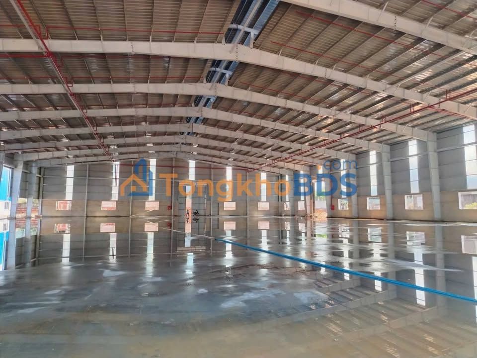 Cho Thuê Xưởng 2500m² Tân Uyên, Bình Dương - Xe Container 24/24