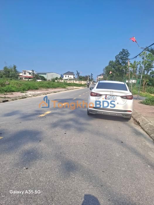 Đất Nền Nghi Lộc - 100m² Mặt Tiền Đường Nhựa, Gần QL 46