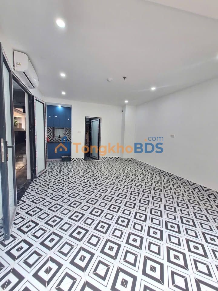 Mặt bằng kinh doanh 3.5 triệu/tháng tại Ngõ 59 Văn Tiến Dũng, Nam Từ Liêm