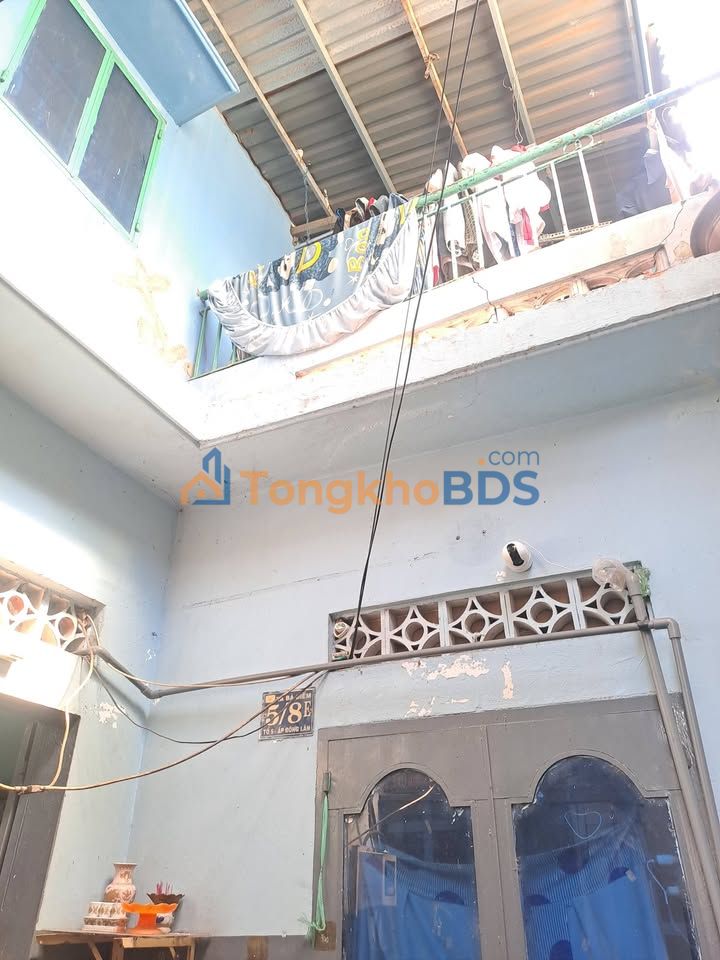 Nhà 1 Lầu 4PN Hóc Môn - Gần Chợ Bà Điểm, Giá 1.1 Tỷ