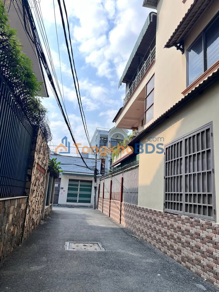 Nhà 4 Tầng Hoàng Diệu 2, Thủ Đức - 105m² - 9.6 Tỷ - Dòng Tiền 22 Triệu/Tháng