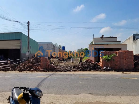 Đất mặt tiền Châu Văn Liêm 190m2 2.3 tỷ - Sổ đỏ chính chủ