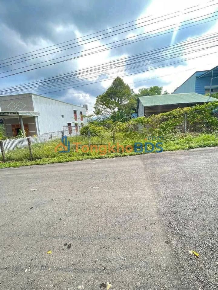 Bán Nhà Gỗ 644m² Mặt Tiền Hẻm 777 Trần Phú, Bảo Lộc - Giá 4.4 Tỷ